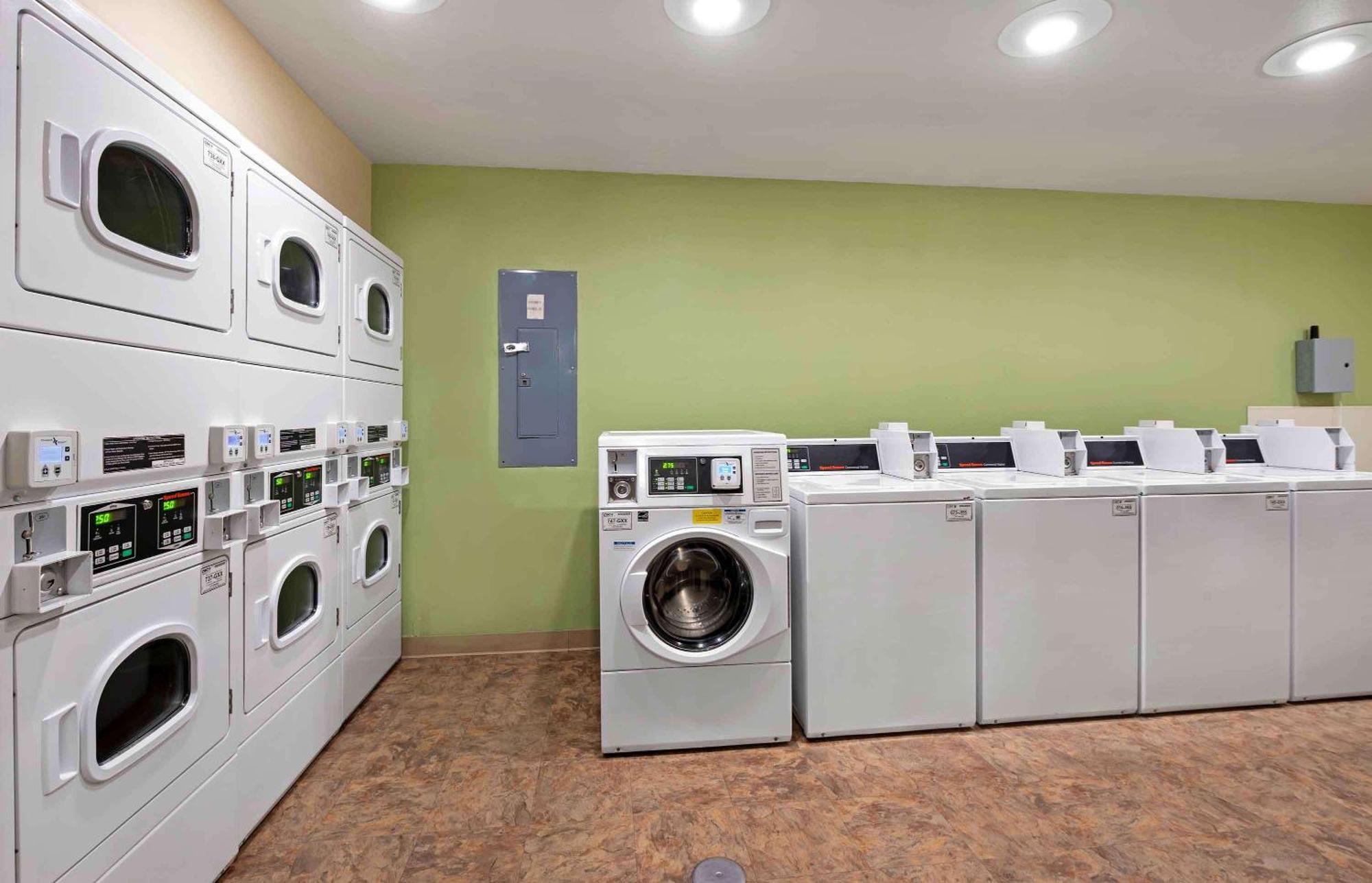 Extended Stay America Select Suites - Cincinnati - Sharonville Exteriör bild